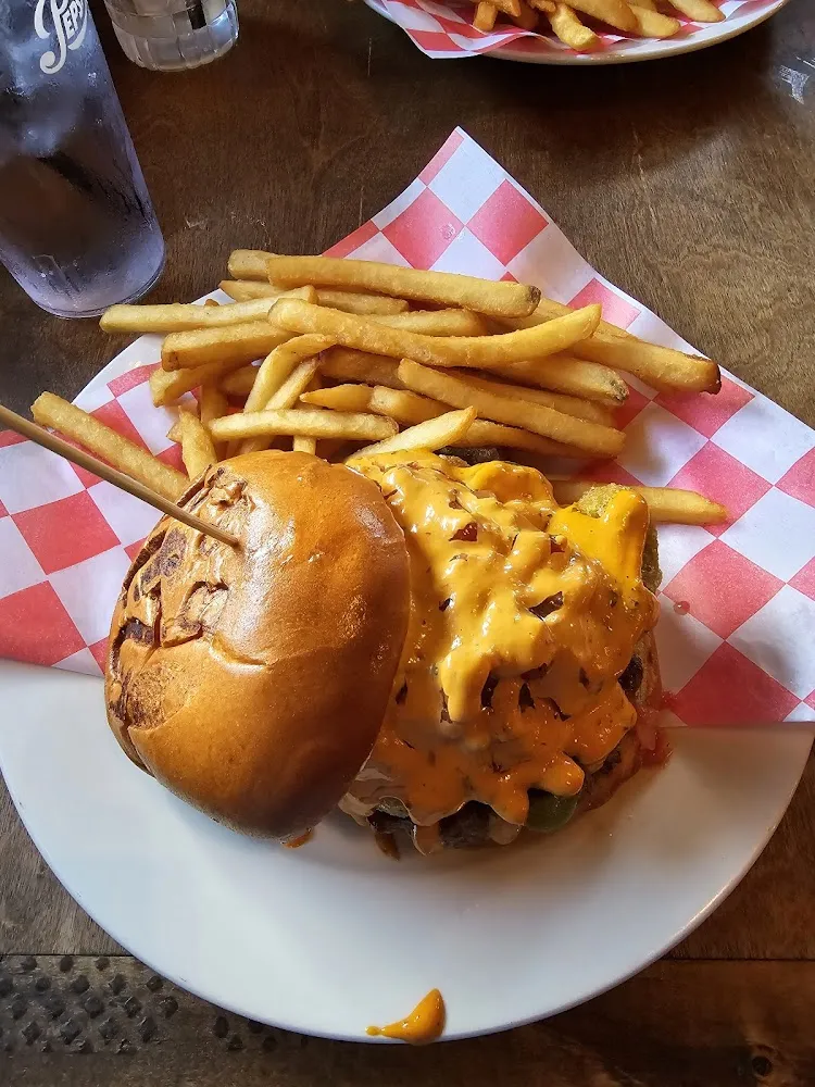 Smoked Mac & Cheese Burger